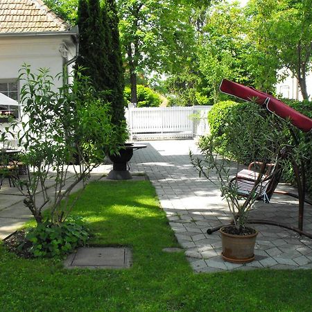 Kornél Apartman Siófok Esterno foto