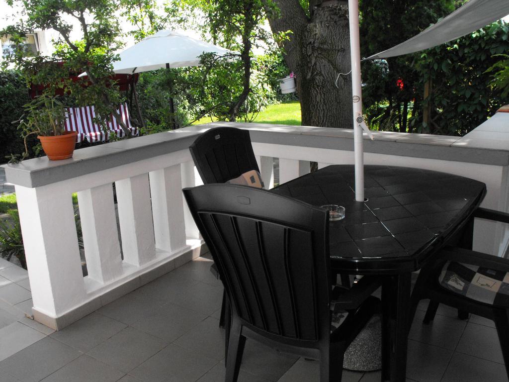 Kornél Apartman Siófok Esterno foto