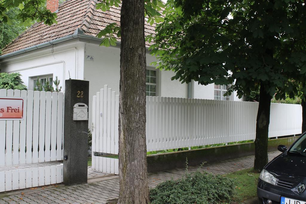 Kornél Apartman Siófok Esterno foto
